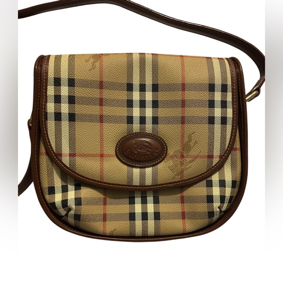 Vintage Burberrys Nova crossbody bag